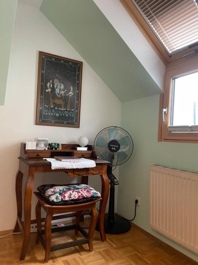 Grazer Schwalbe Appartement Buitenkant foto
