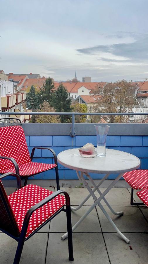 Grazer Schwalbe Appartement Buitenkant foto